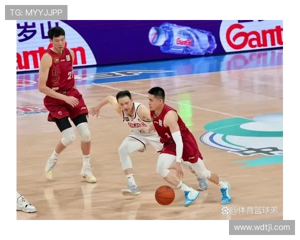 周琦在国际篮球舞台上的崛起与挑战：从青年才俊到国家队核心的成长之路