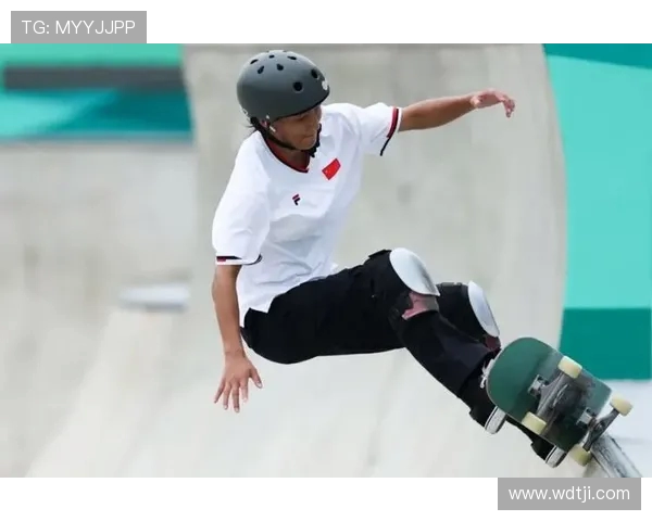 滑板文化的碰撞与融合:深入广州滑板队的团队协作与默契探讨