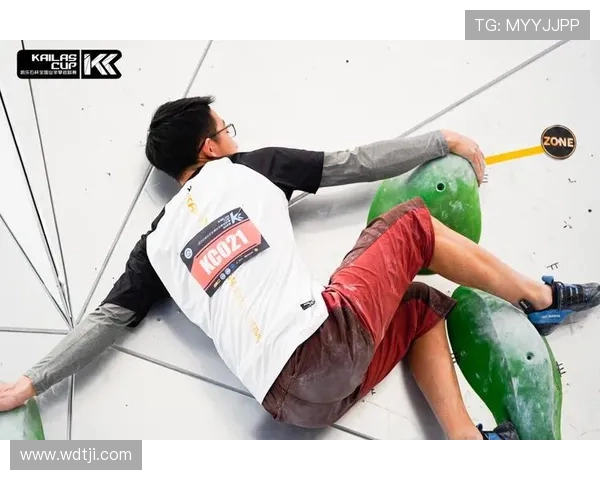 北京滑板队在攀岩联赛中以79分稳居积分榜首位